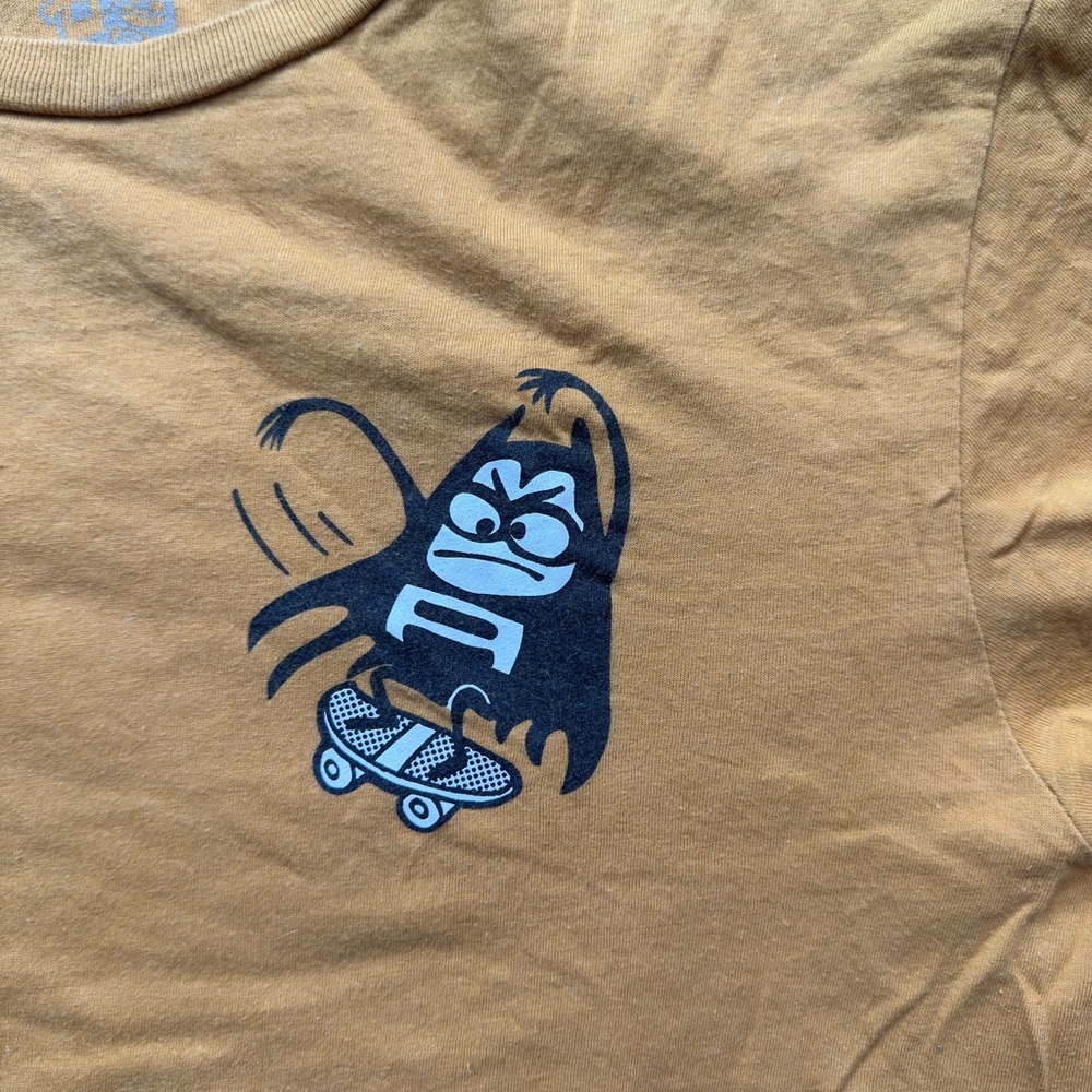 Aquabats Mustard Graphic Skate Bat T-Shirt - Picture 3 of 3